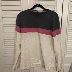 Long sleeve tee